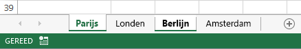Er is op de tabbladen Parijs en Berlijn geklikt.