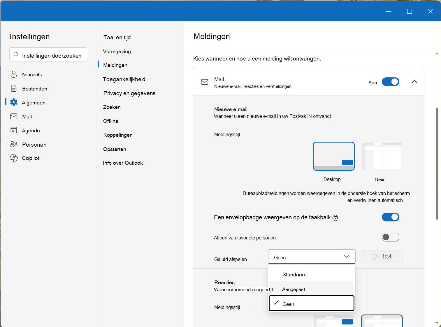 Selecteer meldingsgeluid onder E-mail en Calendar instellingen voor meldingen.