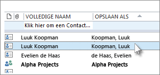 Houd Ctrl ingedrukt terwijl u klikt op de contactpersonen die u wilt verwijderen