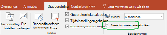 Het tabblad Diavoorstelling in PowerPoint heeft een selectievakje waarmee u kunt beheren of de Weergave voor presentator wordt gebruikt tijdens het vertonen van uw presentatie aan anderen.