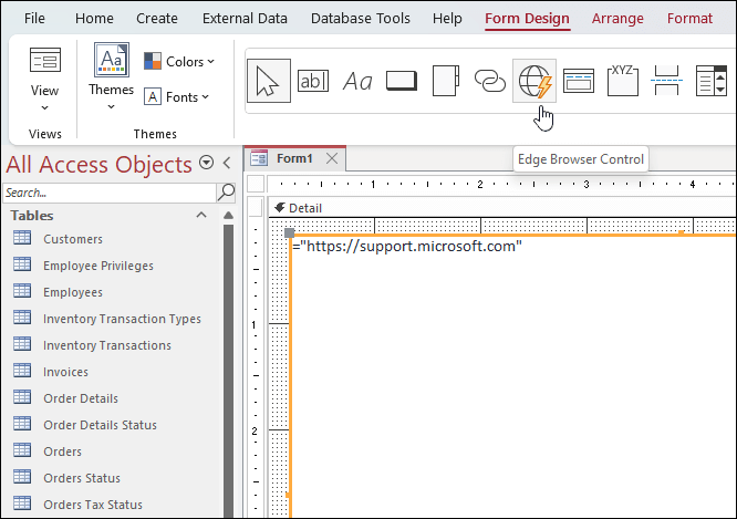 Op de knop Edge-browserbeheer wordt geklikt op het linttabblad Formulierontwerp in Microsoft Access
