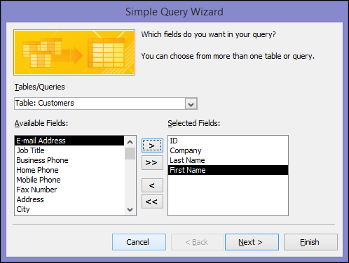 Selecteer in het dialoogvenster Wizard Selectiequery de velden die u wilt gebruiken.