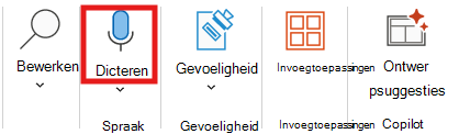 Schermopname van de knop Dicteren in de sectie Spraak van het linttabblad Start.