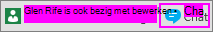 Knop Chatten naast de melding over wie er momenteel ook aan het bewerken is