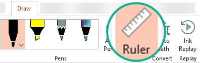 De liniaalmal in PowerPoint 2016 bevindt zich op het lint in het tabblad Tekenen.