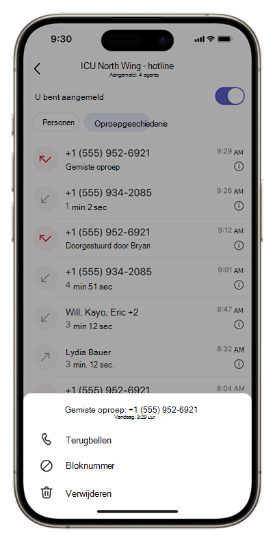 Schermopname van het tabblad Oproepgeschiedenis van de Wachtrijen-app op mobiele apparaten, met meer acties.