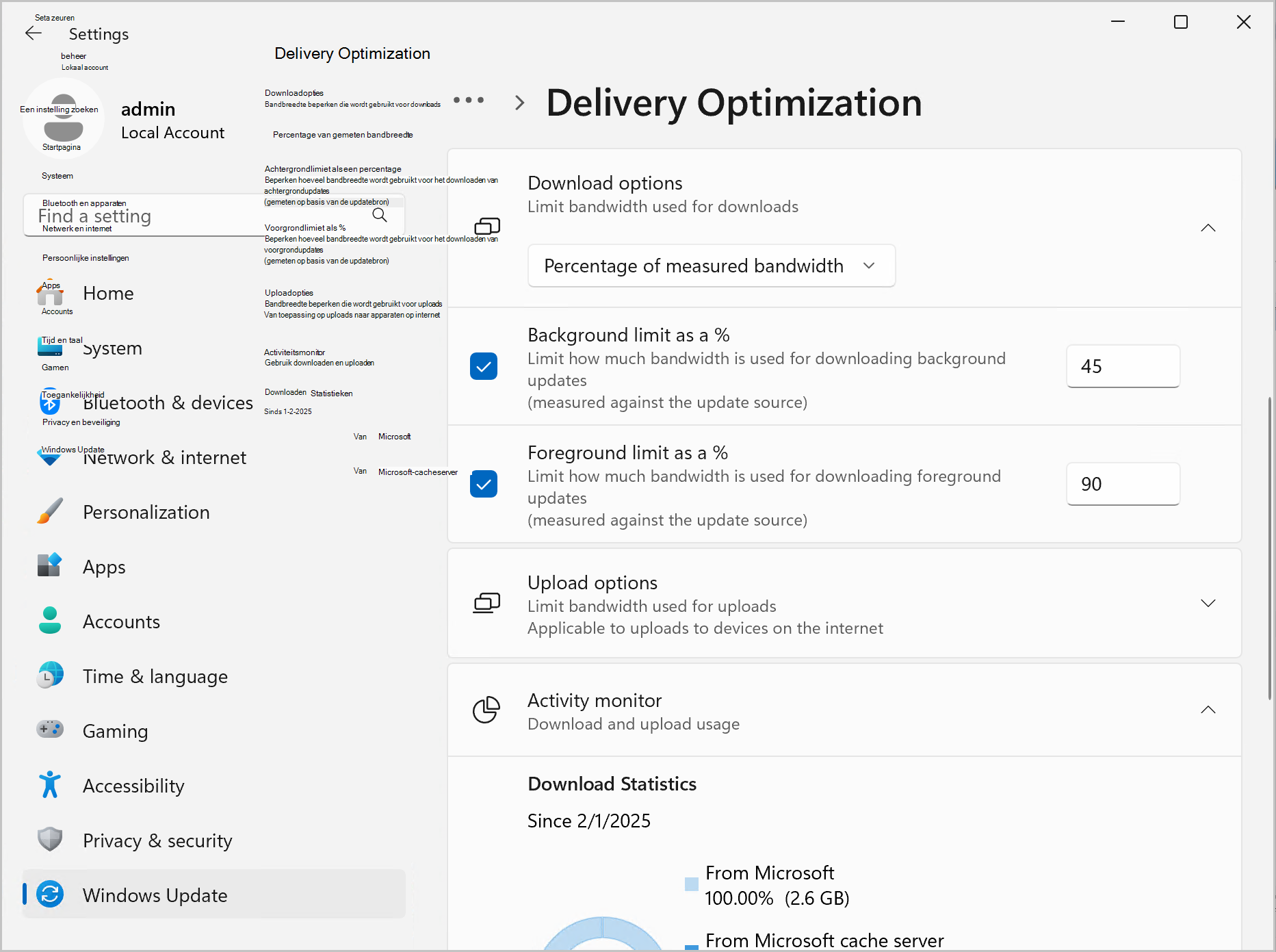 Schermopname van de delivery optimization-opties om de downloadbandbreedte in Windows 11 te beperken.