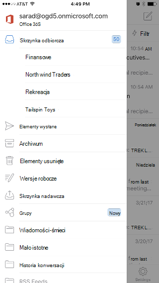 Pokazuje aplikację Outlook ze skrzynką odbiorczą u góry listy i opcją Grupy znajdującą się niżej na liście.