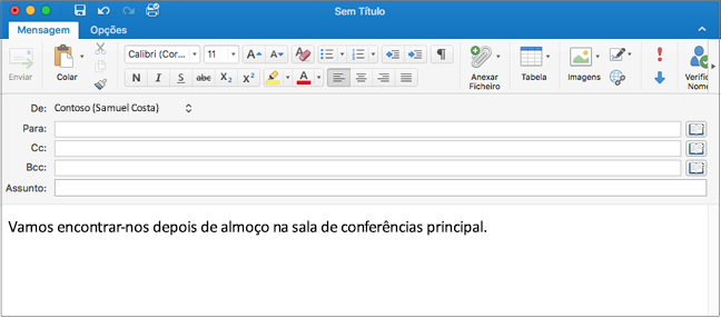 Frase em inglês e frase em alemão com uma palavra incorreta em alemão. A palavra com o erro ortográfico está sublinhada a vermelho.
