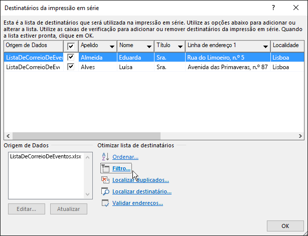 Como parte da impressão em série do Word, os resultados de uma filtragem de uma lista de destinatários.