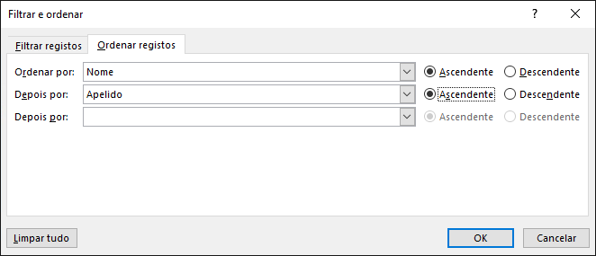 Como parte da impressão em série do Word, selecione Editar a Lista de Destinatários e em Otimizar lista de destinatários, selecione Ordenar.