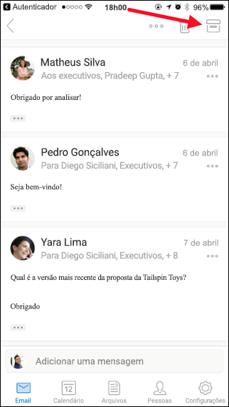 Você pode arquivar uma mensagem tocando no botão Arquivar