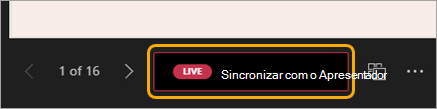Captura de tela de uma navegação de slides com o botão Sincronização AO VIVO vermelho para Apresentador realçado.