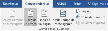 Como parte de Word mesclagem de email, na guia Mailings, no grupo Gravar & Inserir Campos, escolha Bloco de Endereços.