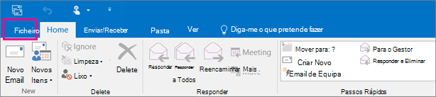 Este é o aspeto do friso no Outlook 2016.