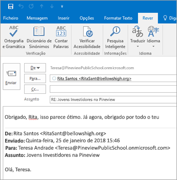 Captura de ecrã a mostrar o separador Rever.