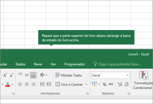 A parte superior da folha de cálculo sobrepõe-se aos separadores de outra folha de cálculo