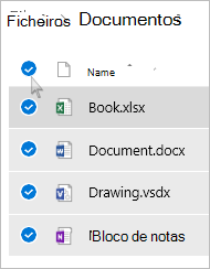 Captura de ecrã a mostrar a seleção de todos os ficheiros e pastas no OneDrive