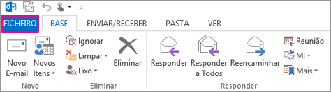 Este é o aspeto do friso do Outlook para ambiente de trabalho.