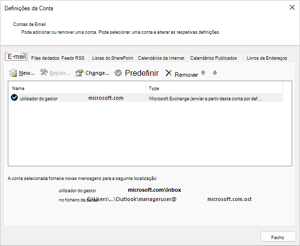 Selecione um nome na caixa de diálogo Definições da Conta Email contas.