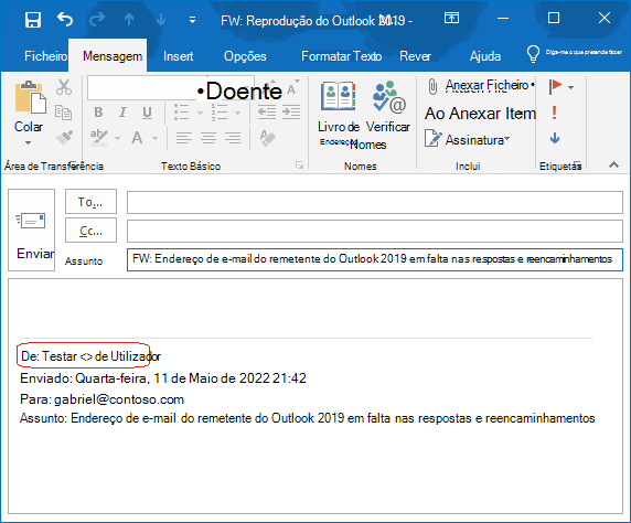 No corpo do e-mail, o endereço de e-mail do remetente da mensagem original está em falta