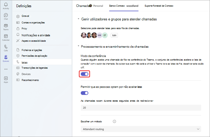 Captura de ecrã a mostrar como ativar ou desativar o modo de conferência