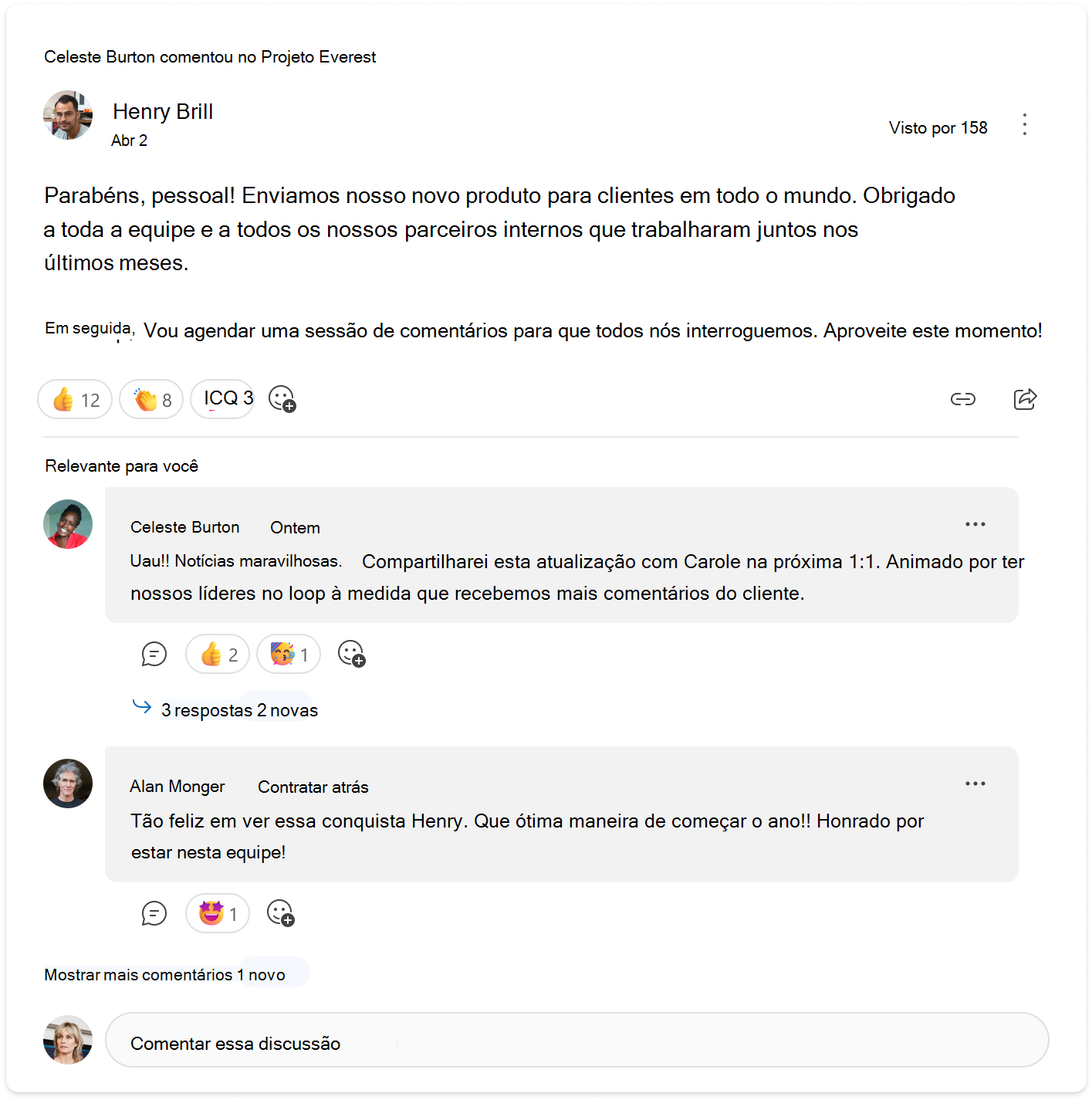 Uma conversação que mostra a vista relevante para si de dois comentários no cartão de conversação Engage.