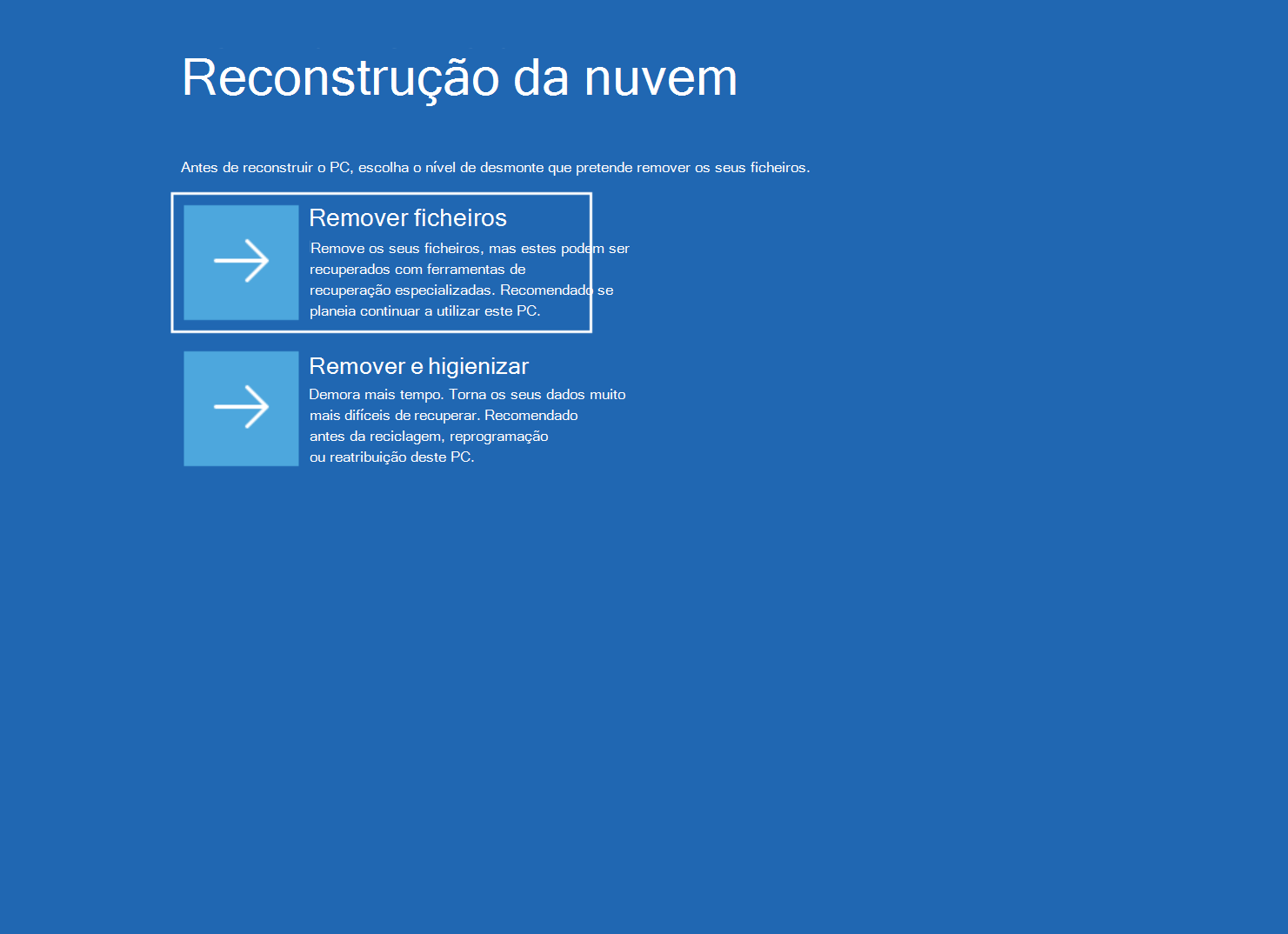 Captura de ecrã do ecrã de reconstrução da nuvem com as opções Remover ficheiros e Remover & higienizar.