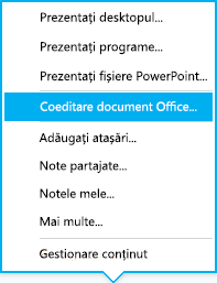 Opțiunea Elaborare în comun din meniul Prezentare din conversația IM