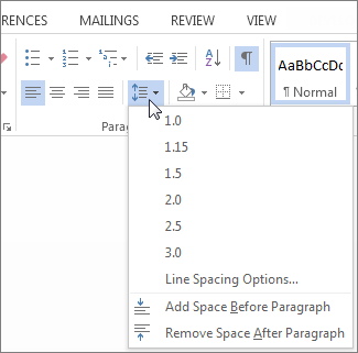 Captură de ecran a filei Pornire din Word, afișând meniul Interlinie și spațiere paragrafe.