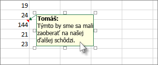 Kliknutím na okraj poľa na komentáre môžete pole presunúť alebo zmeniť jeho veľkosť