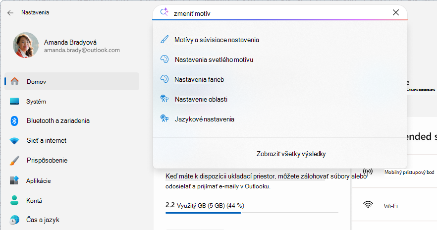 Snímka obrazovky s vyhľadávaním v nastaveniach.