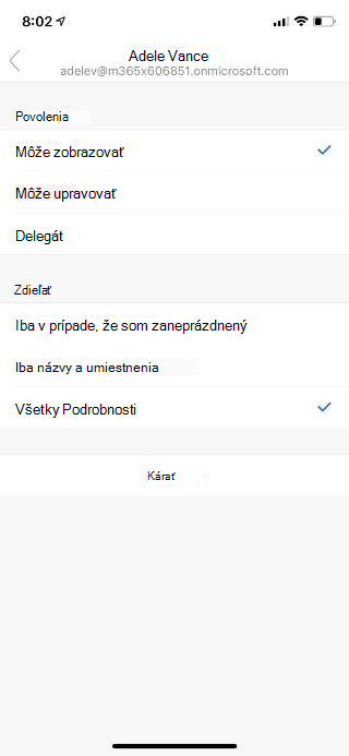 Zobrazuje obrazovku mobilného zariadenia s menom osoby v hornej časti a možnosťami povolení a zdieľania pod tým.
