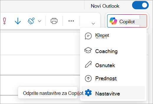 Prikaže možnost Nastavitve v meniju storitve Copilot v zgornjem desnem kotu Outlooka.