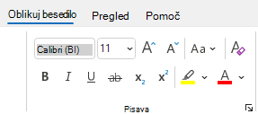 Oblikujte skupino besedila v Outlooku.