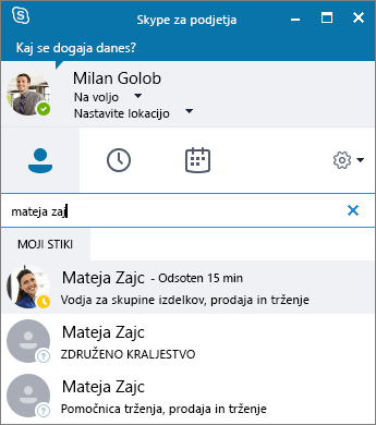 Posnetek zaslona okna programa Skype za podjetja med iskanjem stika za dodajanje.