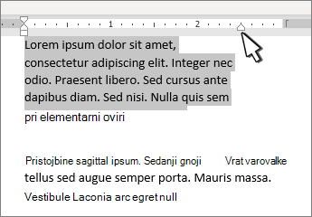 Oznaka »Desni zamik« na ravnilu