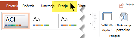 Izaberite karticu „Dizajn“ na traci sa alatkama. Dugme menija „Veličina slajda“ na desnom kraju ima kontrolu položaja slajda.