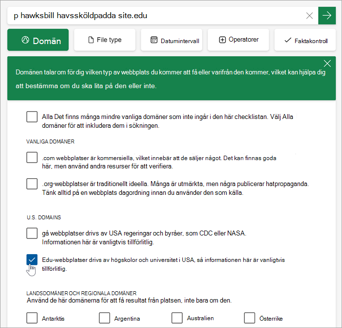 Skärmbild av listrutan för domänval. Alternativen visas med förklaringar (liknar dem i artikeln).