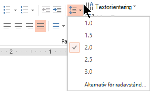 Med menyalternativen Radavstånd i menyfliksområdet kan du välja enkelt radavstånd, dubbelt radavstånd eller andra alternativ för lodrätt radavstånd.