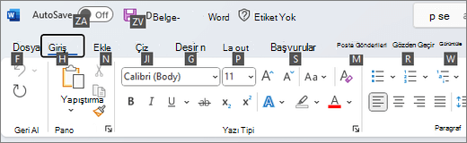 Word'de şeritteki her seçenek üzerinde gösterilen Tuş İpuçları.