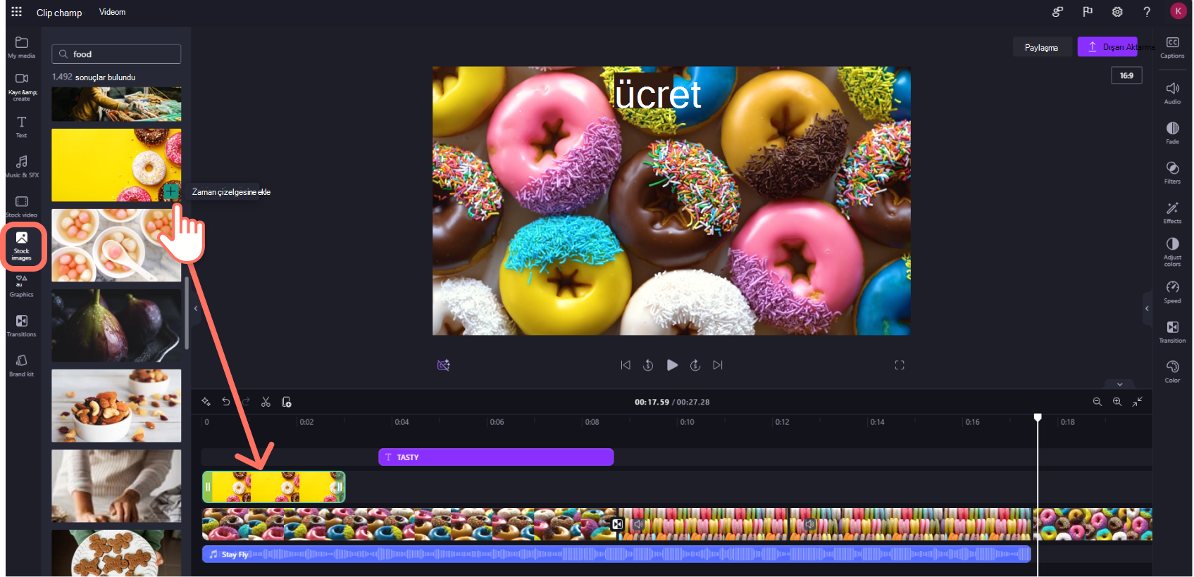 İş hesapları kullanıcısının zaman çizelgesine hisse senedi görüntüsünü sürükleyip bırakmasına yönelik bir Clipchamp ekran görüntüsü.