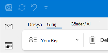Klasik Outlook şeridinde Yeni Kişi'nin ekran görüntüsü