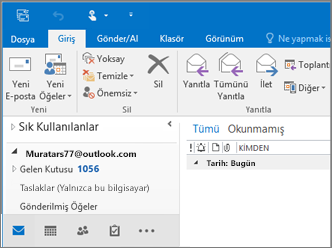 Outlook 2016'da bir Outlook.com hesabınız olduğunda nasıl göründüğünü gösteren resim.