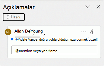 Açıklamalar bölmesinde, açıklama parçasının yanında mavi bir nokta gösterilir.