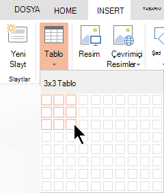 Ekle sekmesinde Tablo'yu seçin.