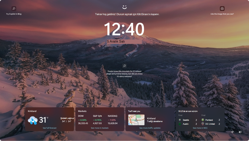 Windows 11 kilit ekranının ekran görüntüsü.