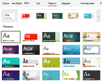 The Themes menu expanded in Web için PowerPointWeb için PowerPoint.