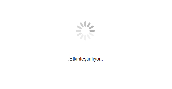 Office Mac etkinleştirmeye çalışırken lütfen bekleyin