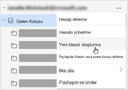 Klasör bölmesindeki Diğer seçenekler menüsünde seçilen Yeni klasör oluştur'un ekran görüntüsü